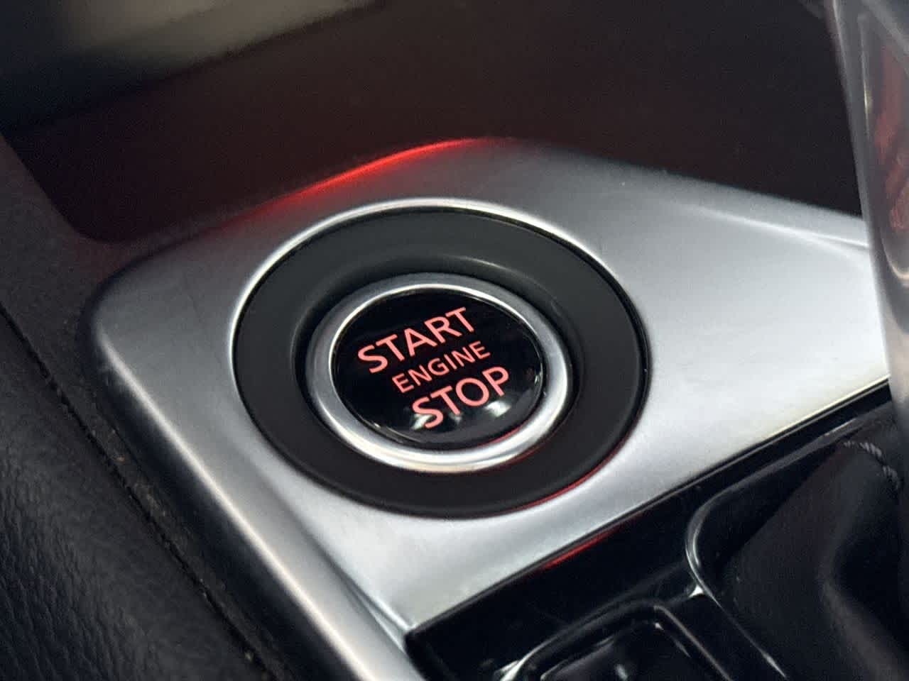 Thumbnail: 2023 Nissan Sentra - 17