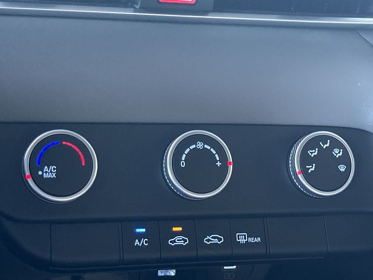 Thumbnail: 2025 Hyundai Elantra - 20