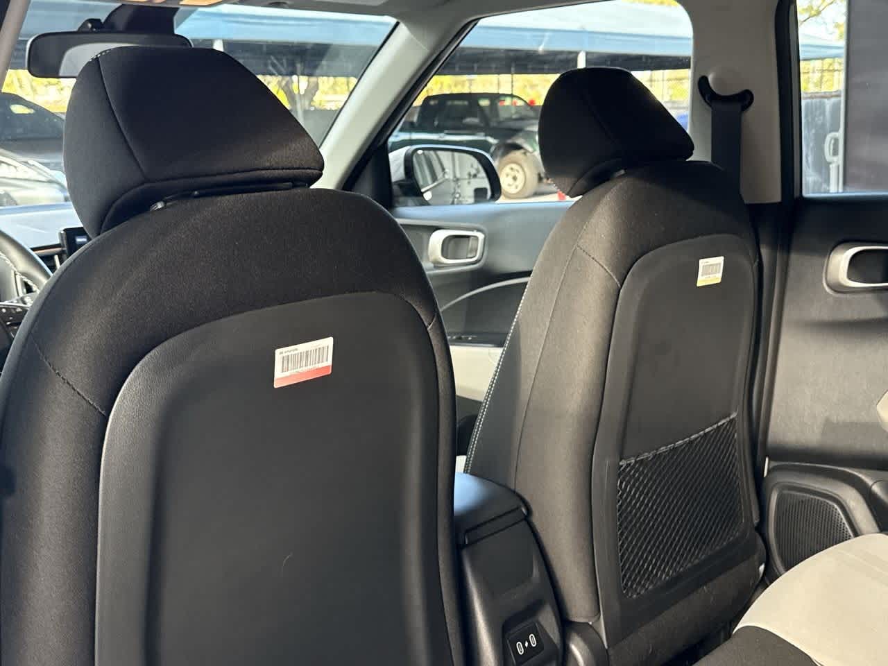 Thumbnail: 2025 Hyundai Venue - 23