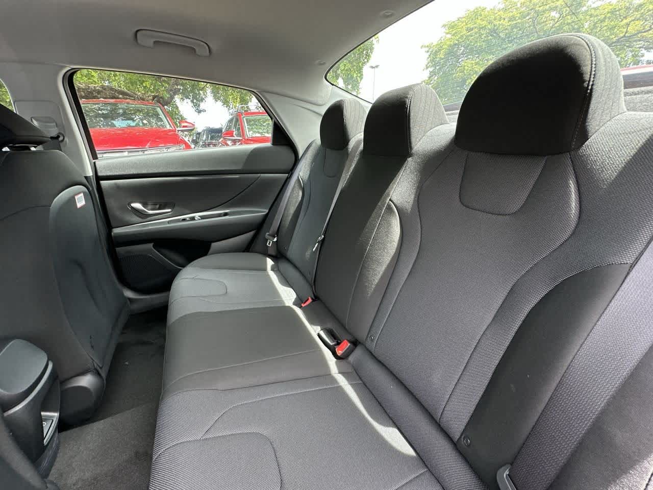 Thumbnail: 2025 Hyundai Elantra - 22