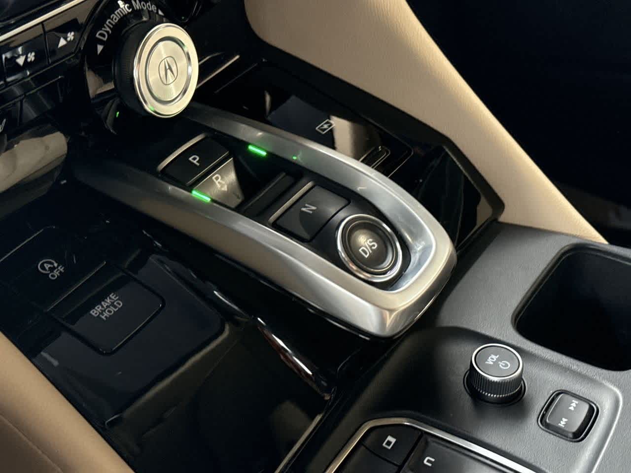 Thumbnail: 2023 Acura MDX - 21