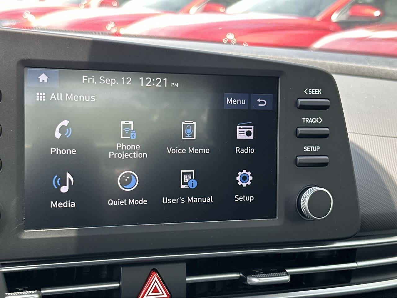 Thumbnail: 2025 Hyundai Elantra - 18