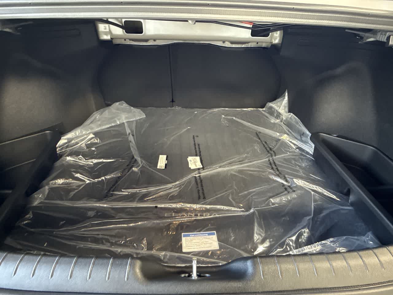 Thumbnail: 2026 Hyundai Elantra - 25