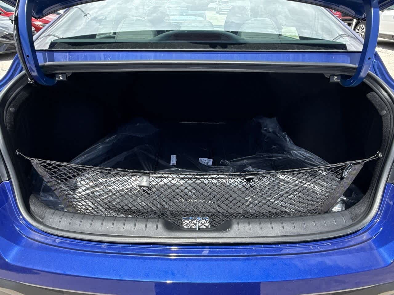 Thumbnail: 2025 Hyundai Elantra - 25