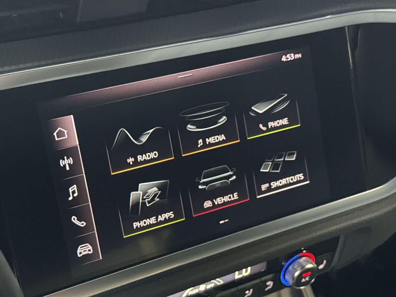 Thumbnail: 2021 Audi Q3 - 18