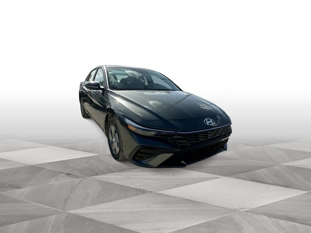 New 2025 Hyundai Elantra SE Sedan