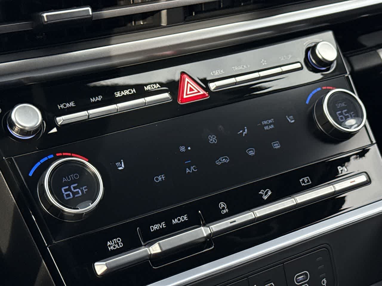 Thumbnail: 2026 Hyundai Santa Fe - 20