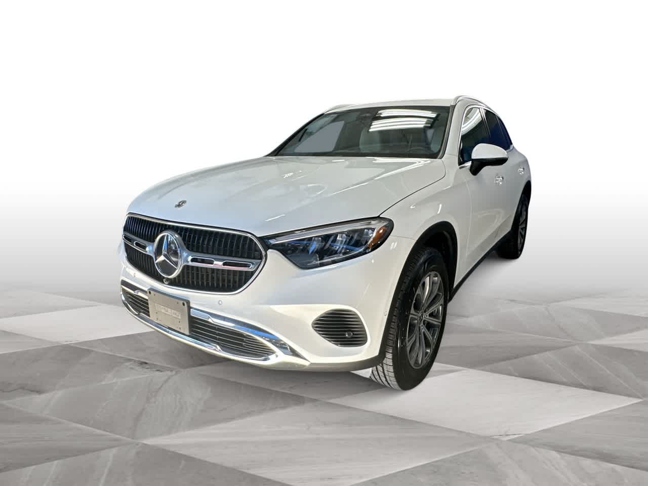 Thumbnail: 2024 Mercedes-Benz GLC - 4