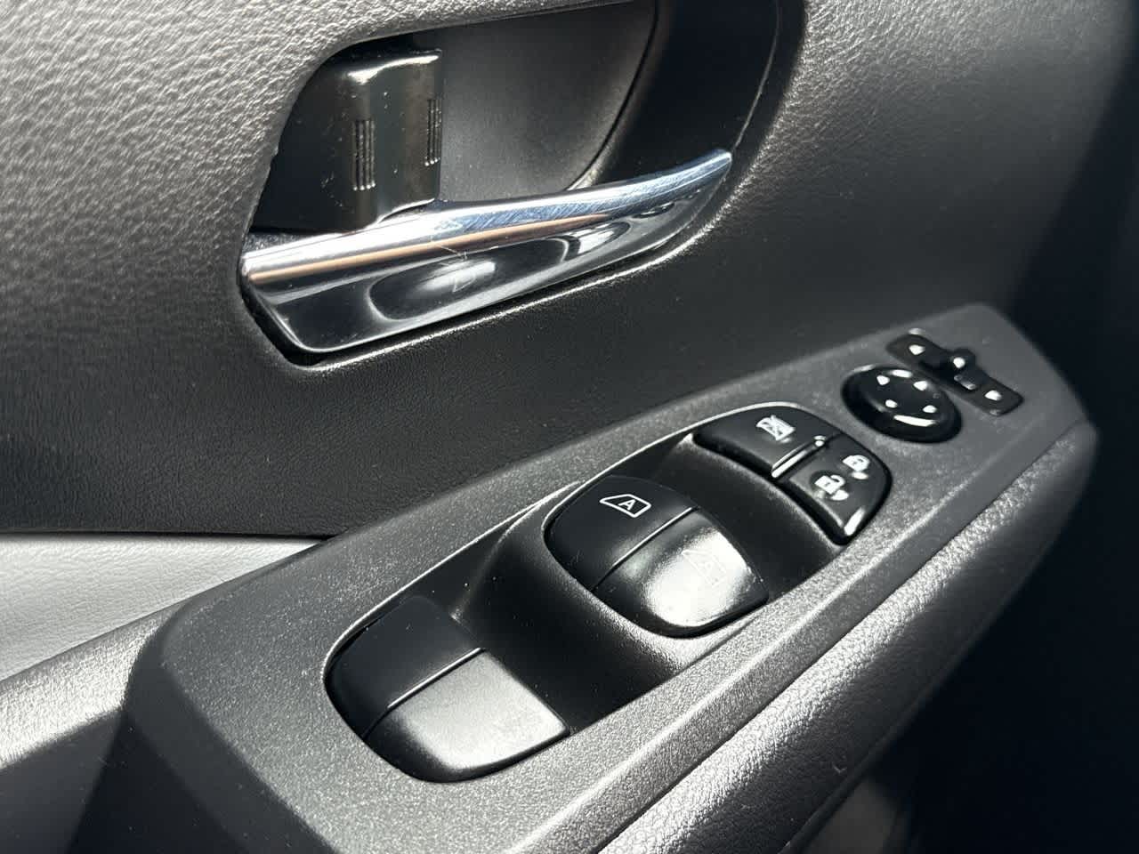 Thumbnail: 2024 Nissan Kicks - 17