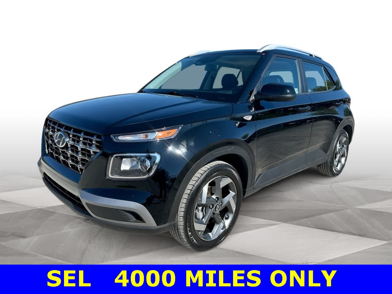 Thumbnail: 2025 Hyundai Venue - 4