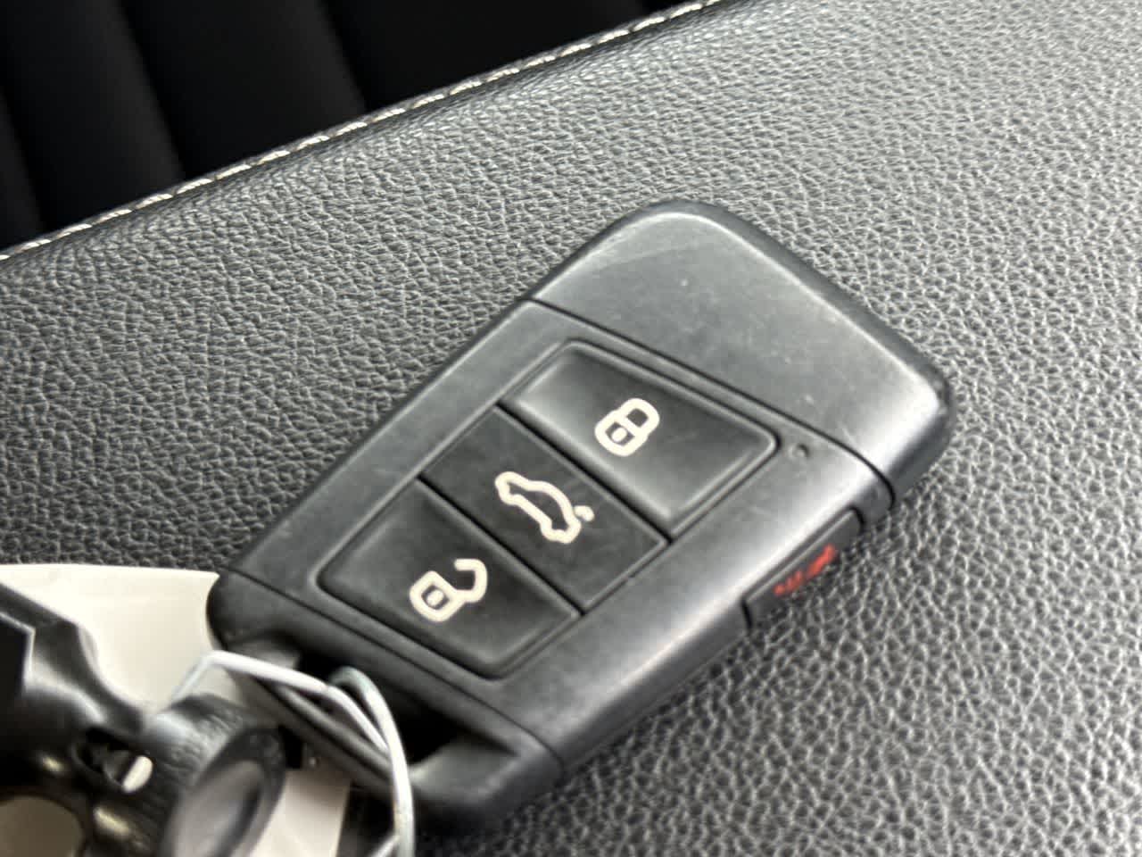 Thumbnail: 2022 Volkswagen Jetta - 28