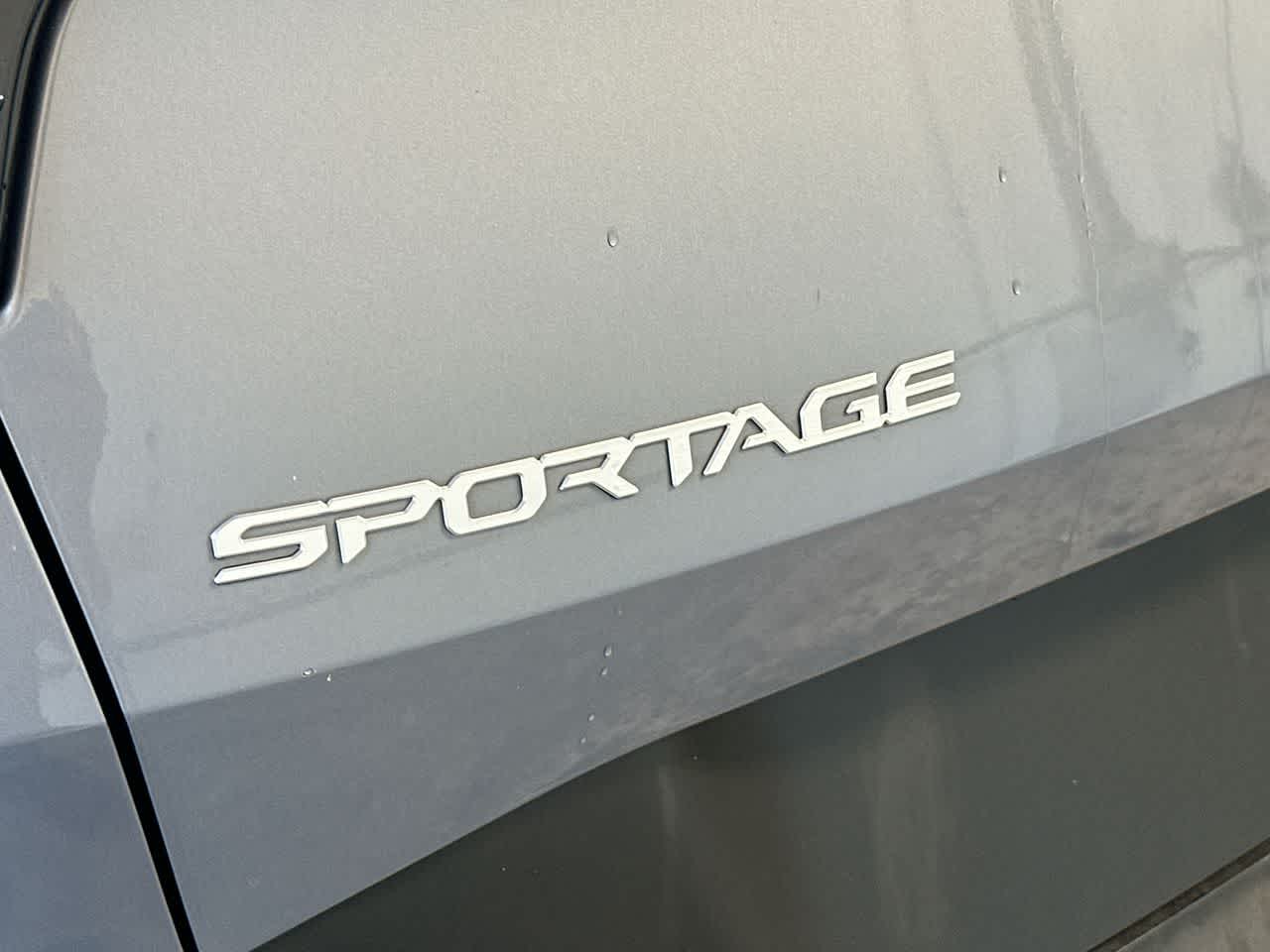 Thumbnail: 2023 Kia Sportage - 10