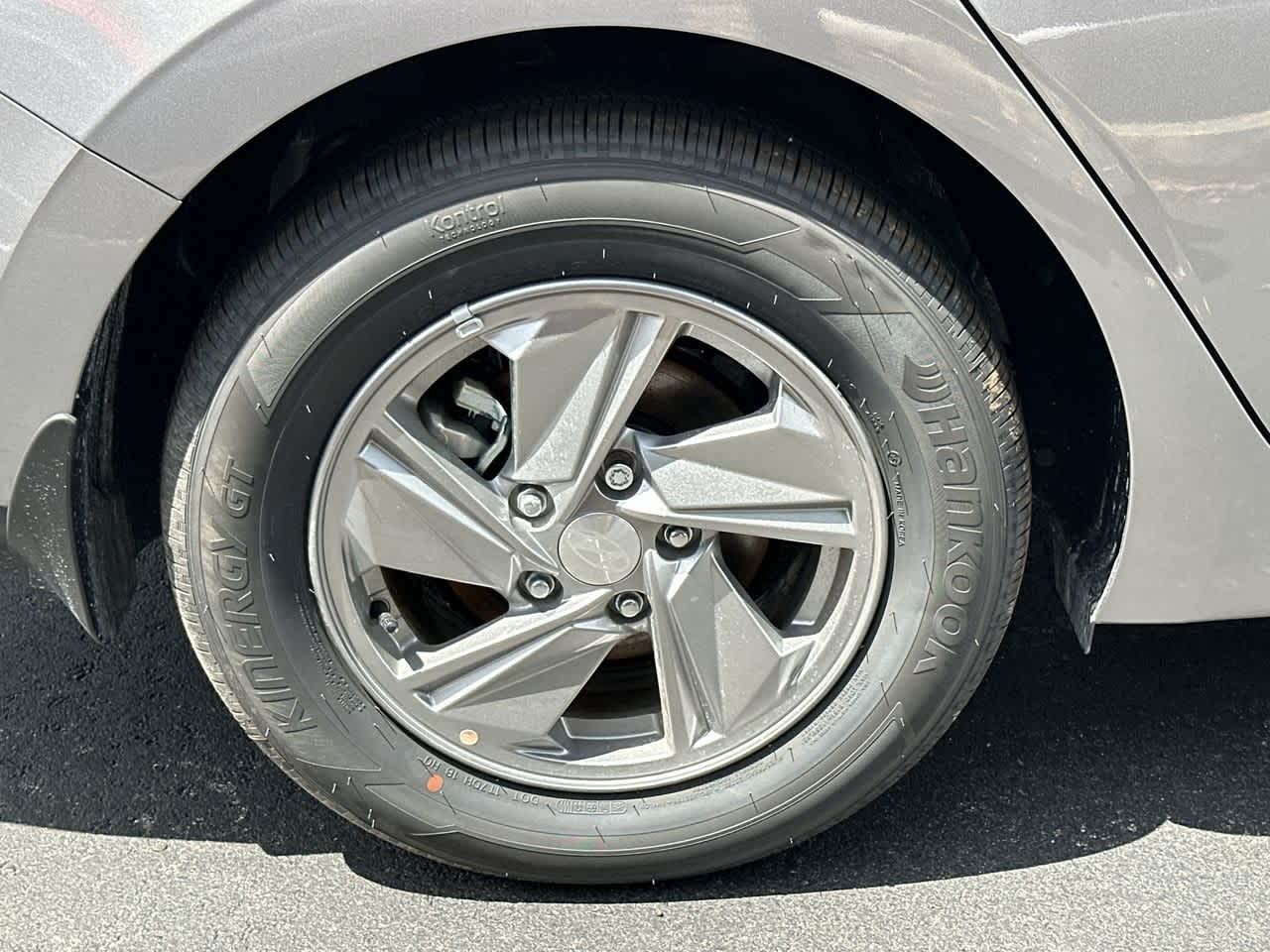 Thumbnail: 2025 Hyundai Elantra - 11