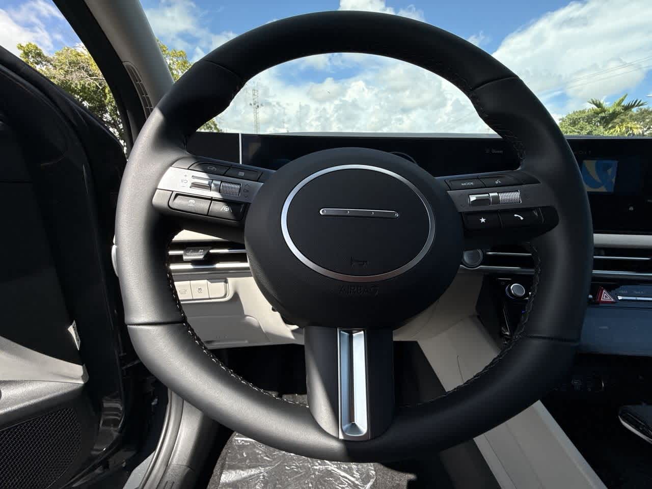 Thumbnail: 2026 Hyundai Tucson - 15