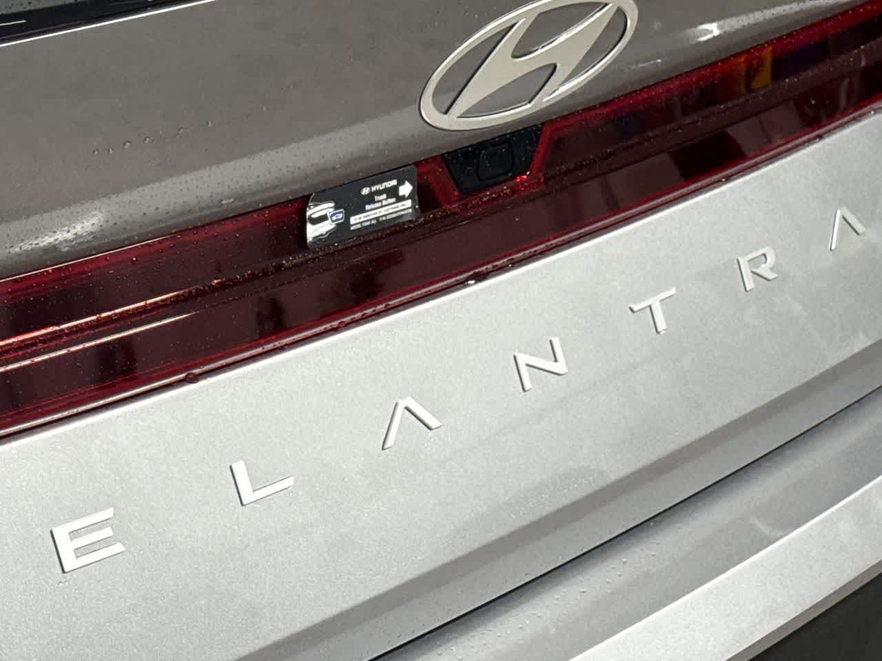 Thumbnail: 2026 Hyundai Elantra - 10