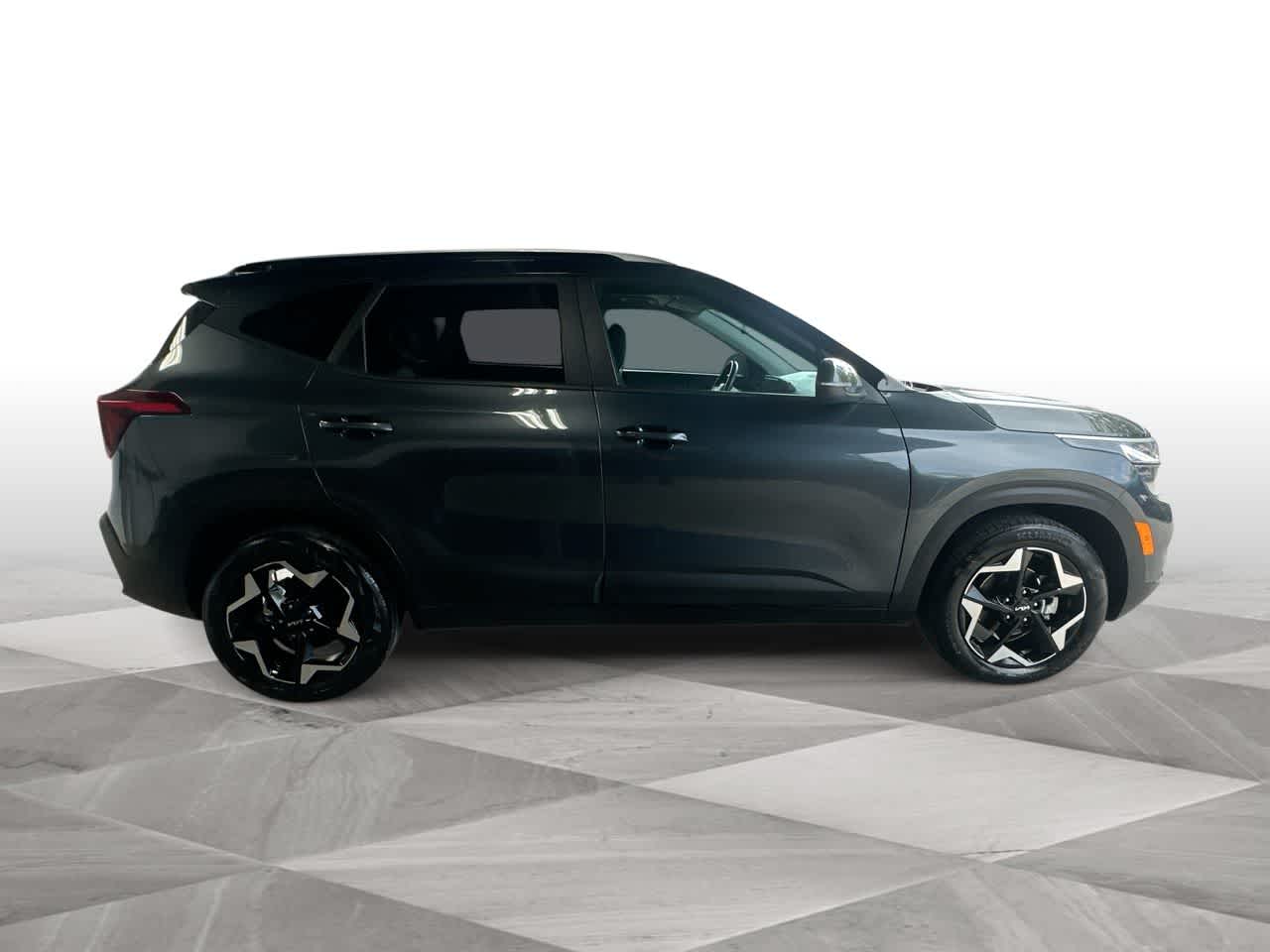 Thumbnail: 2025 Kia Seltos - 9