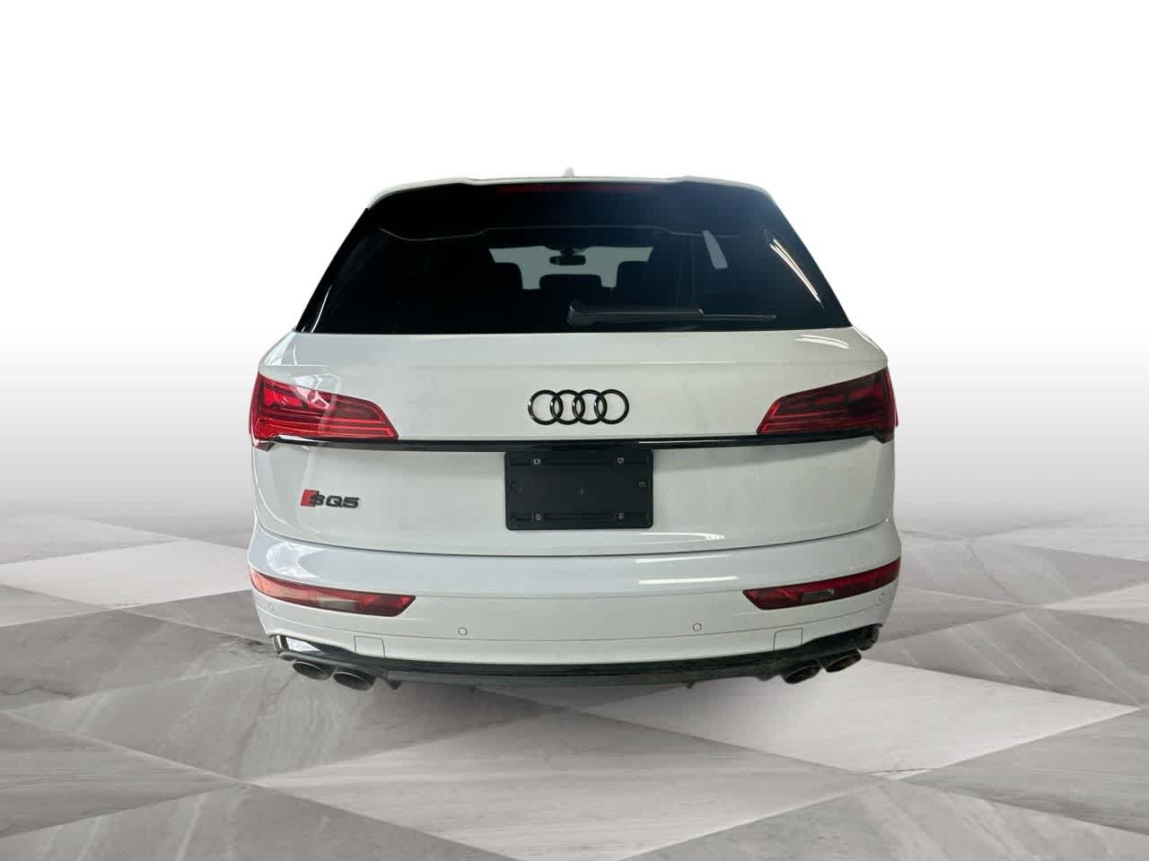 Thumbnail: 2023 Audi SQ5 - 7