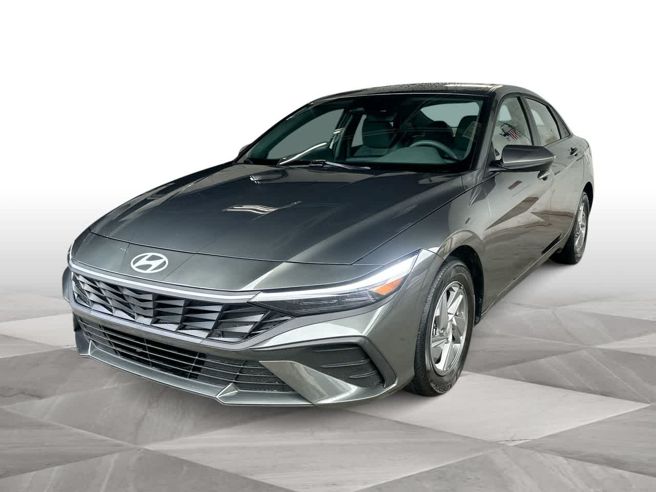 Thumbnail: 2025 Hyundai Elantra - 4