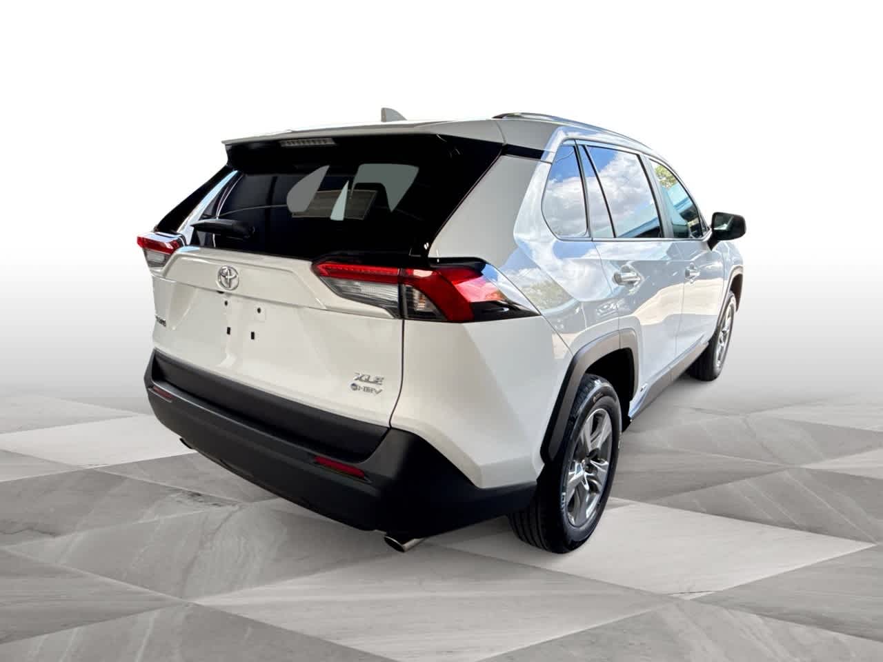 Thumbnail: 2025 Toyota RAV4 - 8