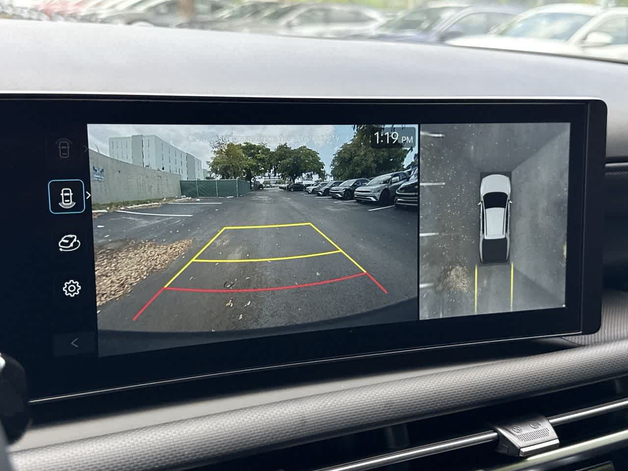 Thumbnail: 2025 Hyundai Santa Cruz - 19