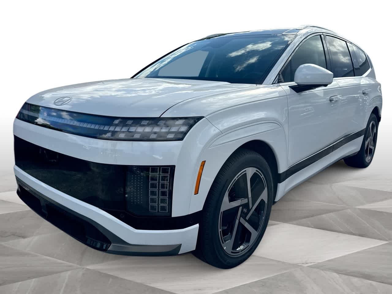 Thumbnail: 2026 Hyundai Ioniq - 4