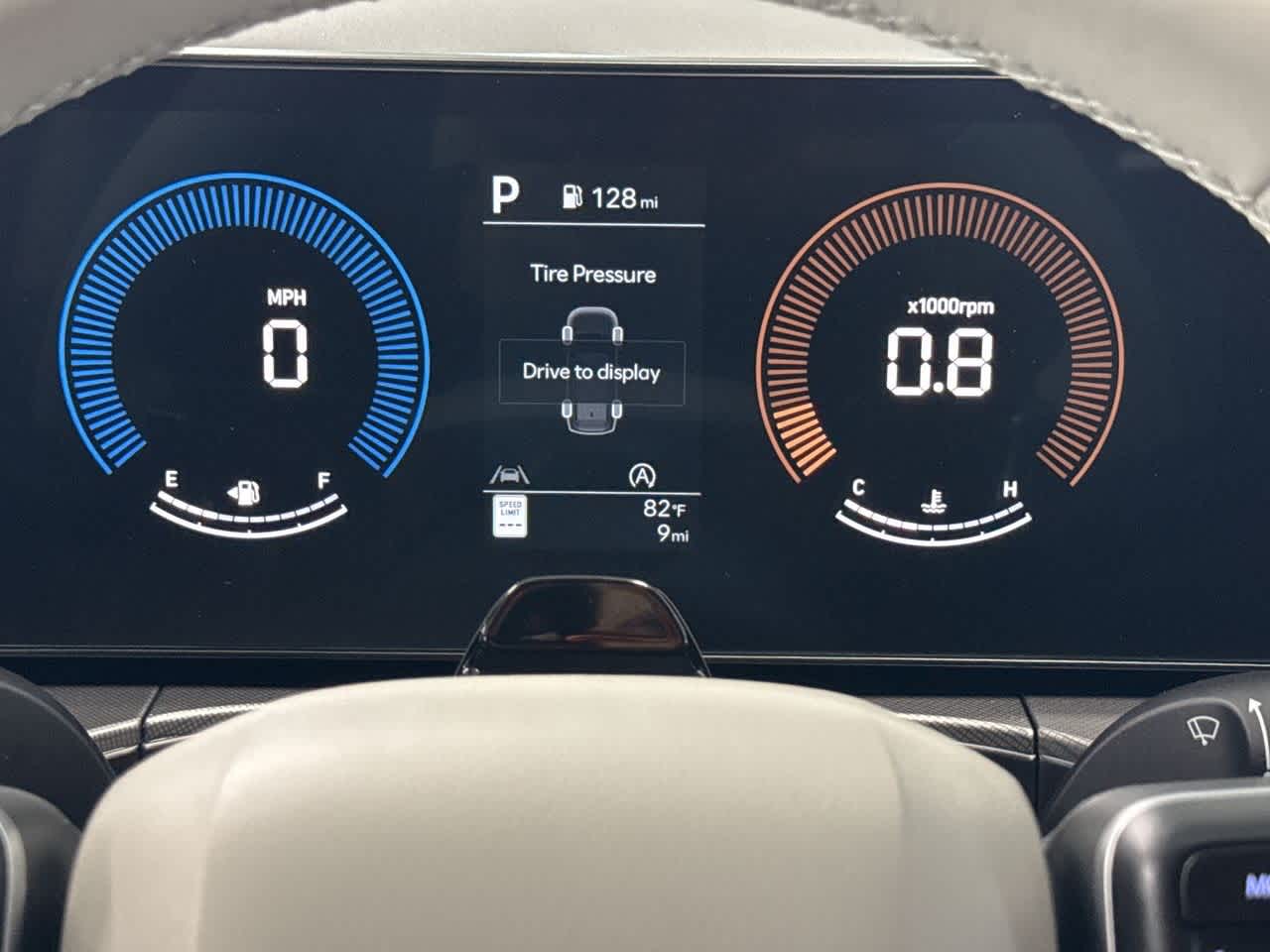 2025 Hyundai Santa Fe SEL 22
