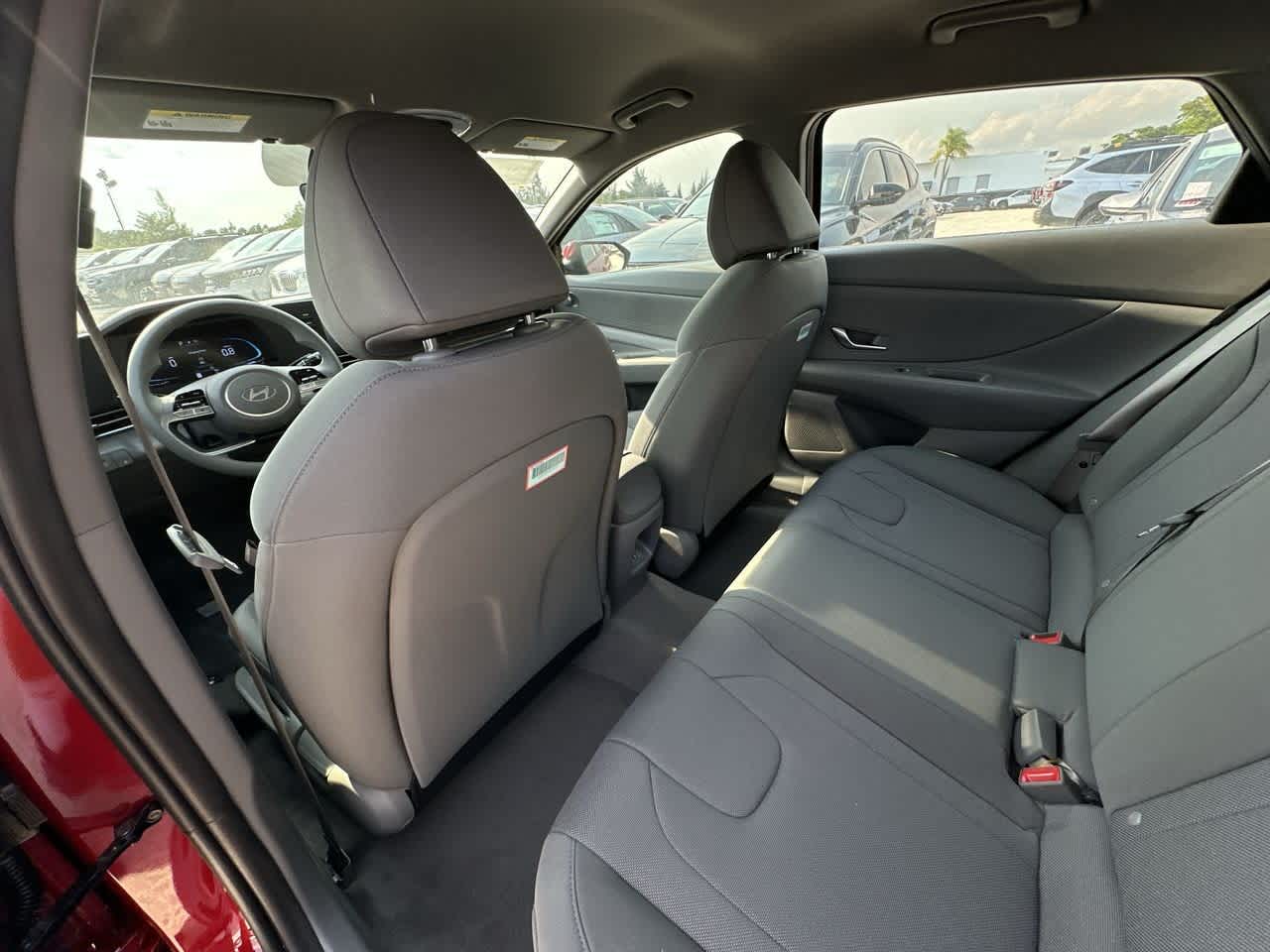 Thumbnail: 2025 Hyundai Elantra - 23
