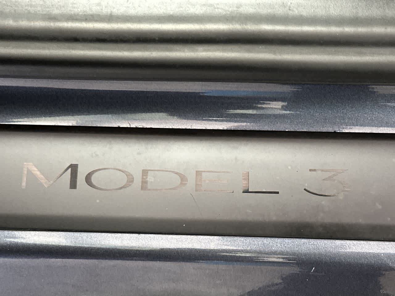 Thumbnail: 2023 Tesla Model 3 - 10