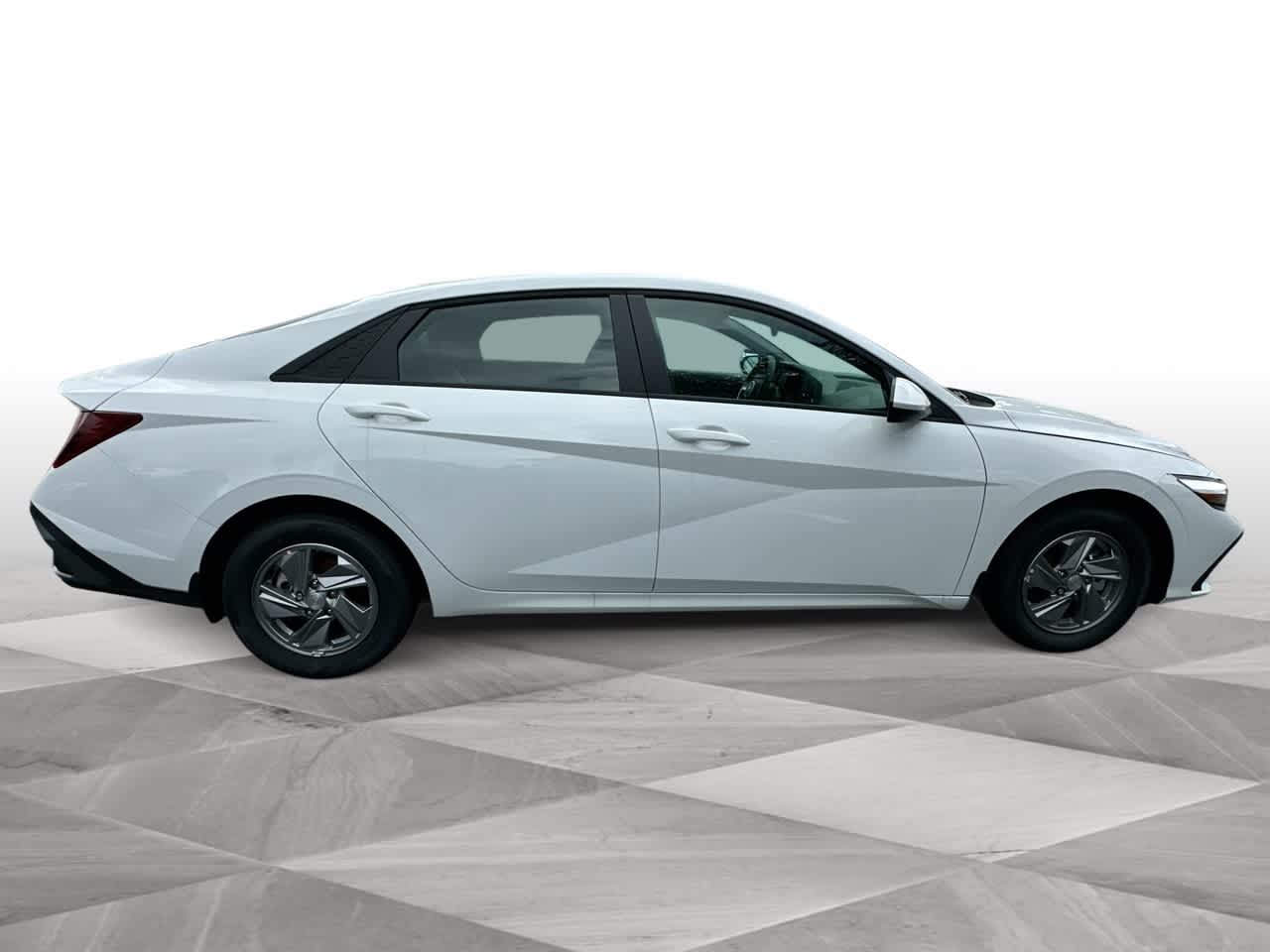 Thumbnail: 2025 Hyundai Elantra - 9