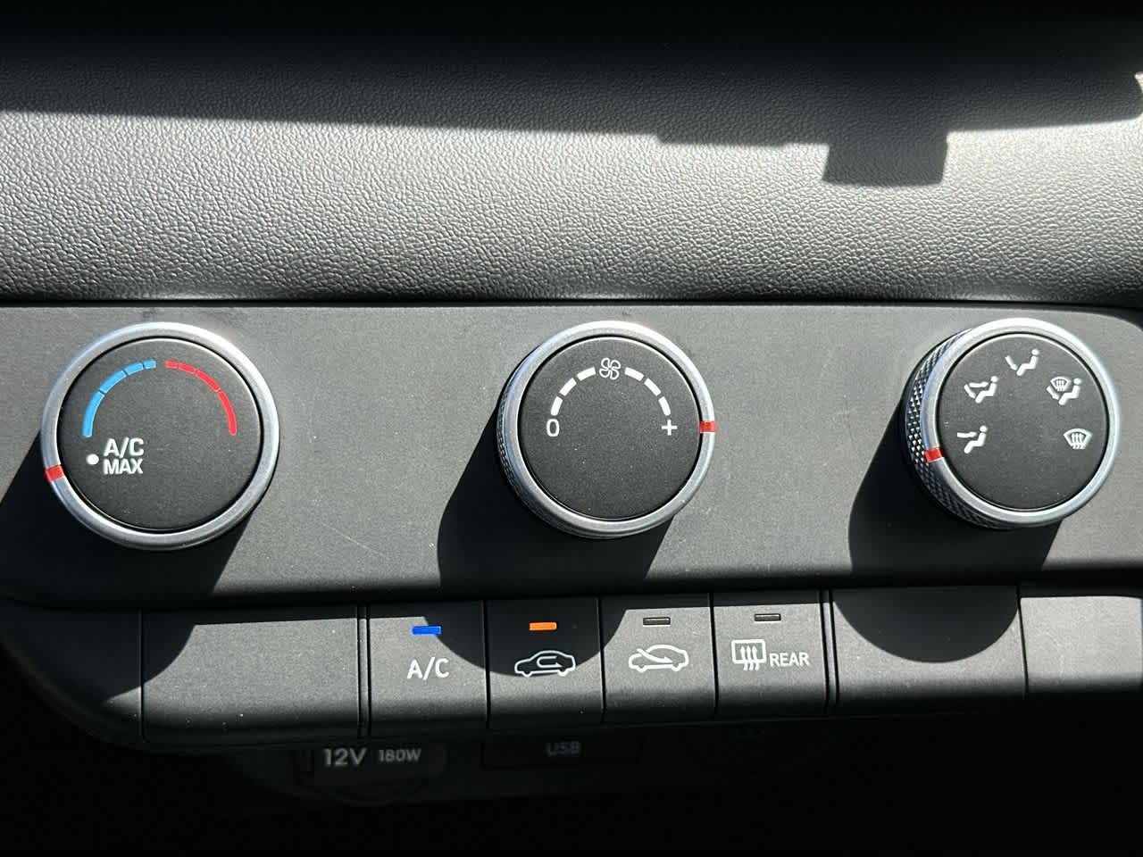 Thumbnail: 2025 Hyundai Elantra - 20