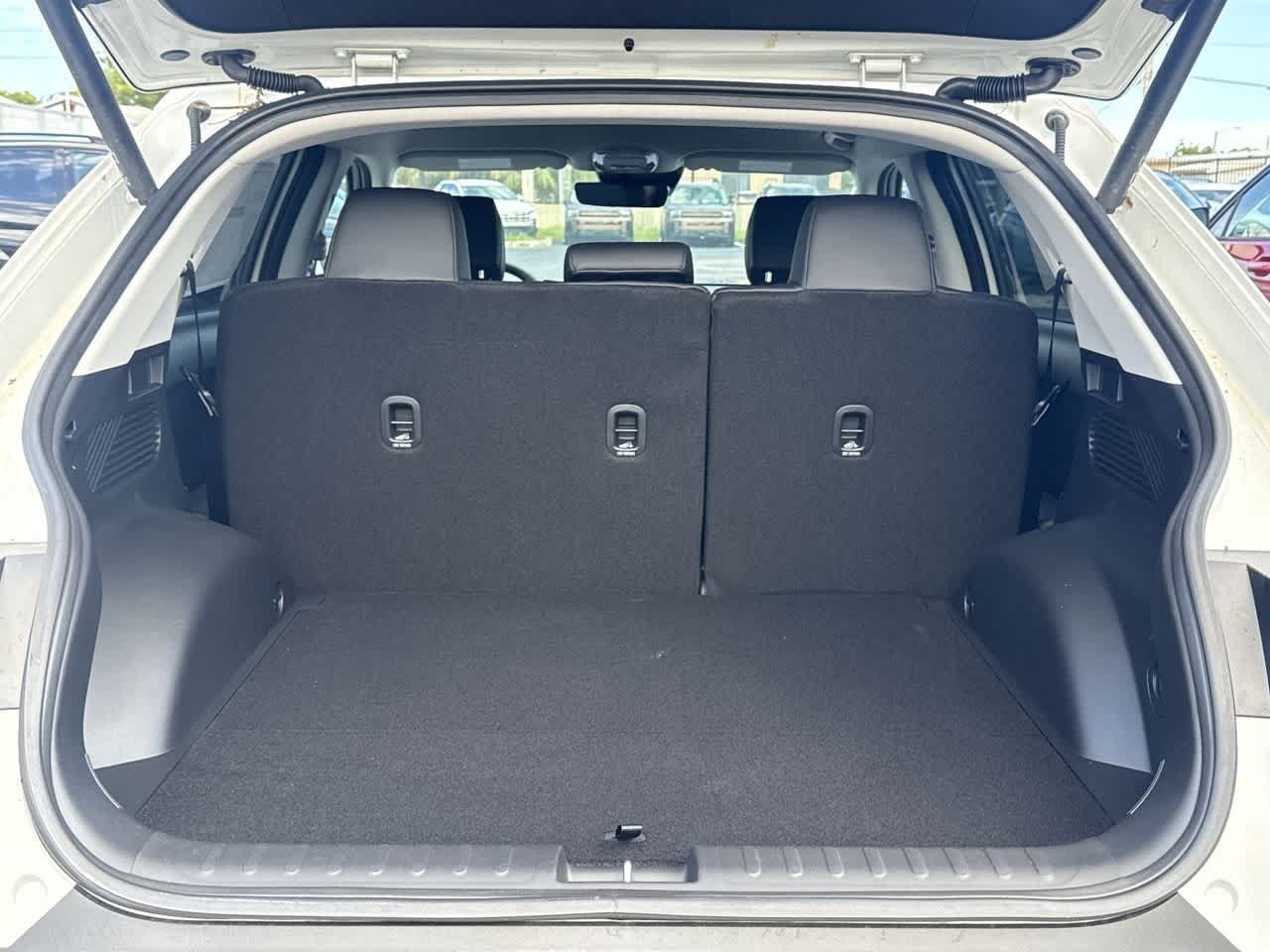 Thumbnail: 2025 Hyundai Ioniq 5 - 25