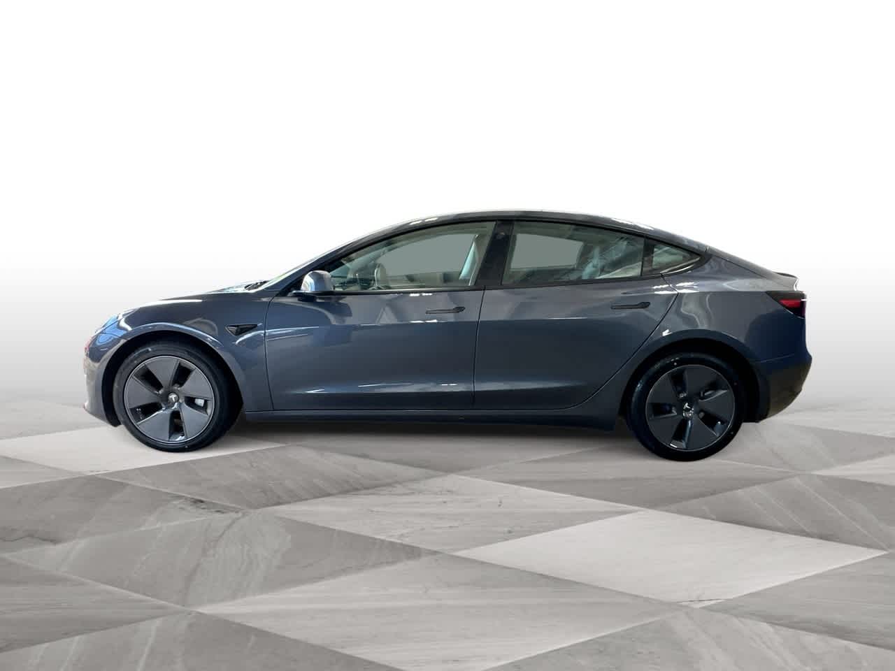 Thumbnail: 2023 Tesla Model 3 - 5