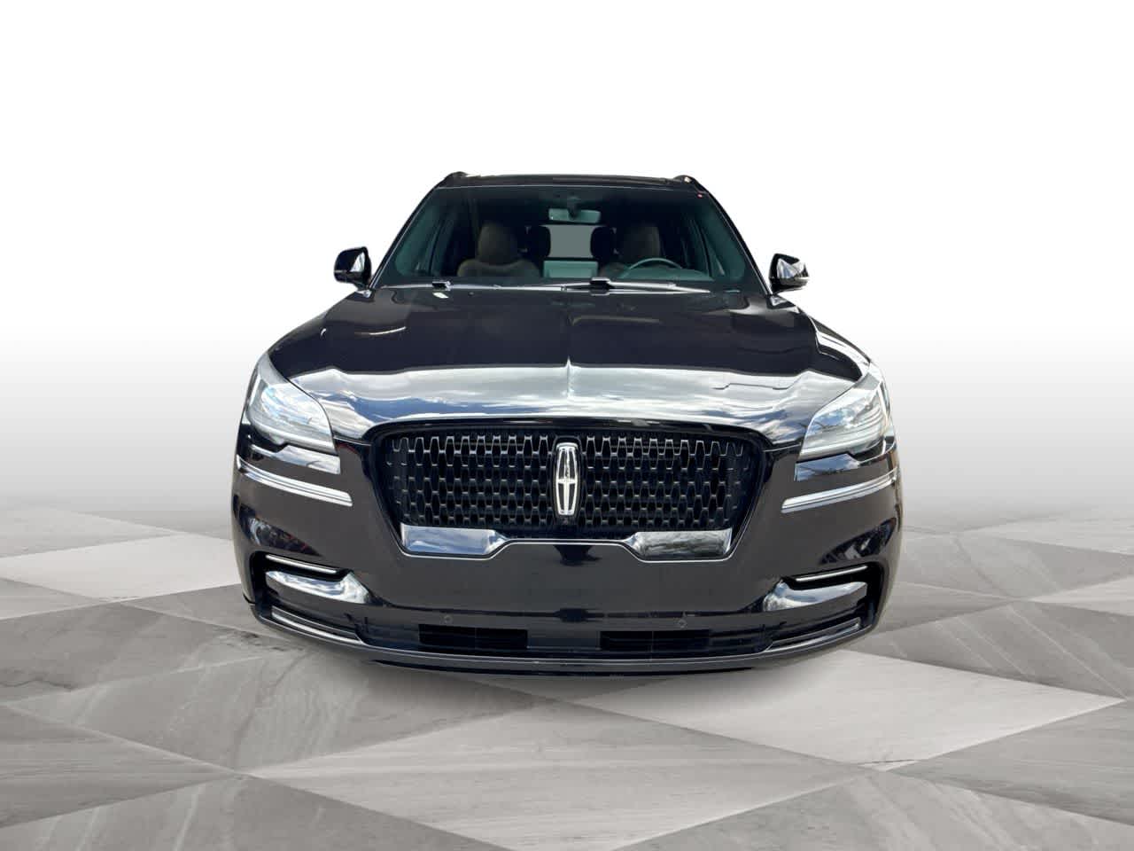 Thumbnail: 2024 Lincoln Aviator - 3