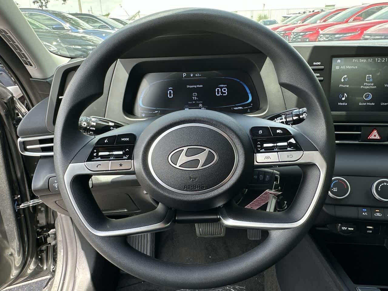 Thumbnail: 2025 Hyundai Elantra - 15