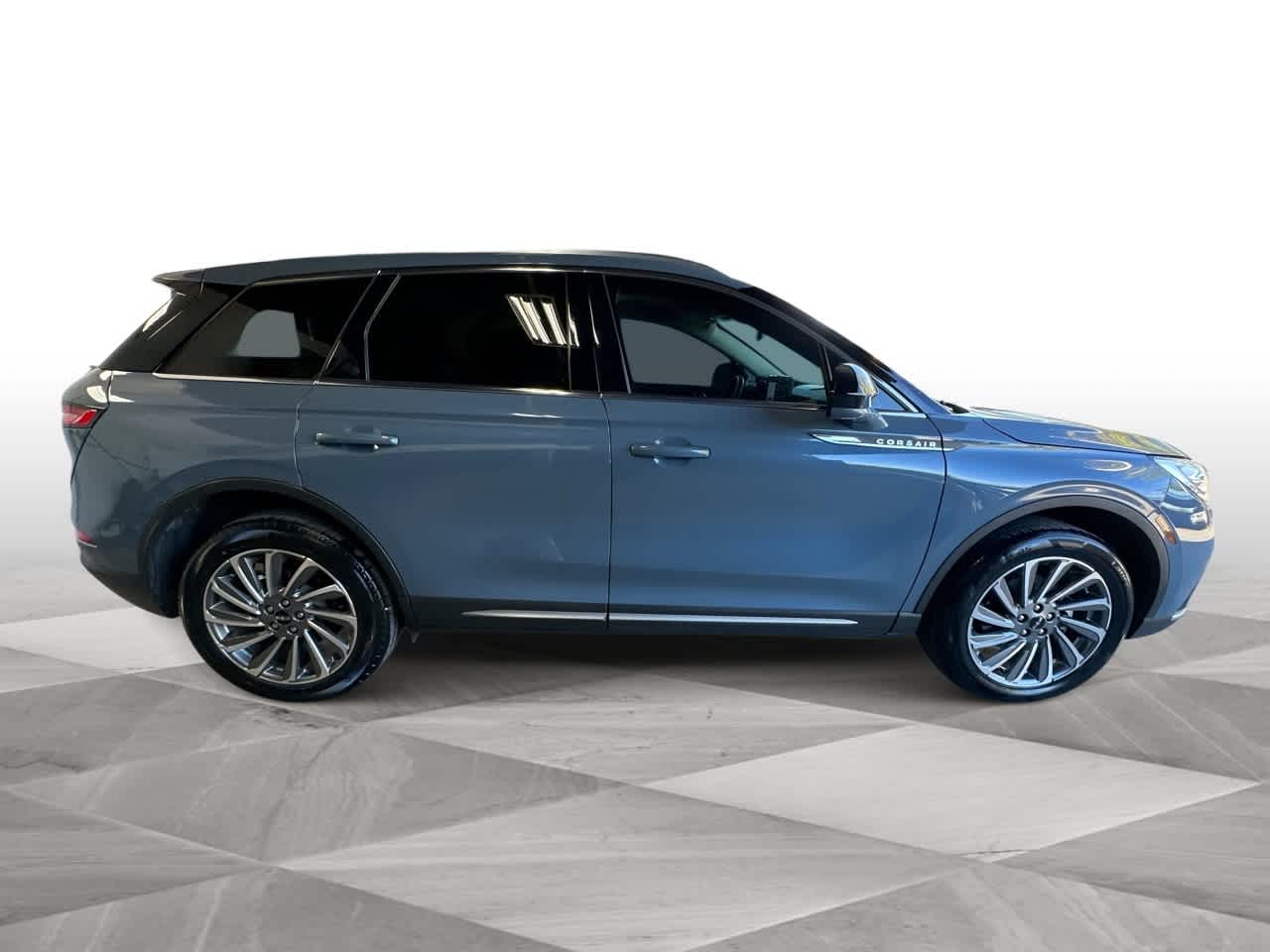 Thumbnail: 2023 Lincoln Corsair - 9