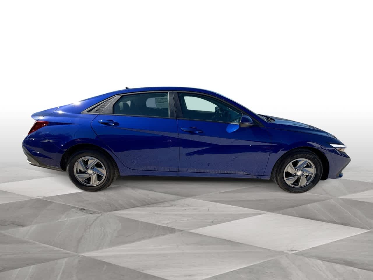 Thumbnail: 2025 Hyundai Elantra - 8