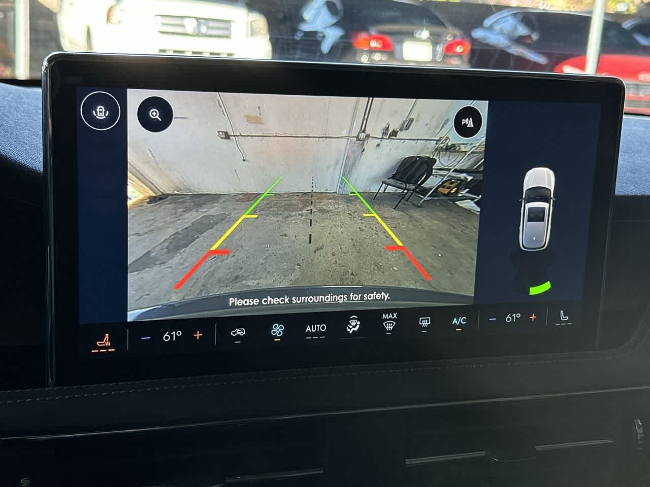 Thumbnail: 2023 Lincoln Corsair - 19