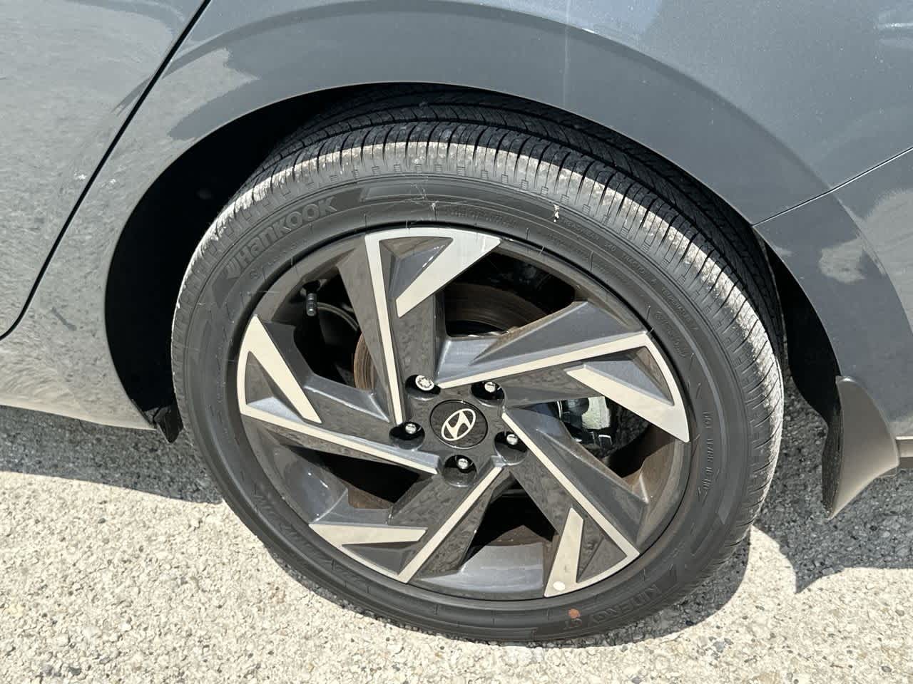 Thumbnail: 2025 Hyundai Elantra - 11