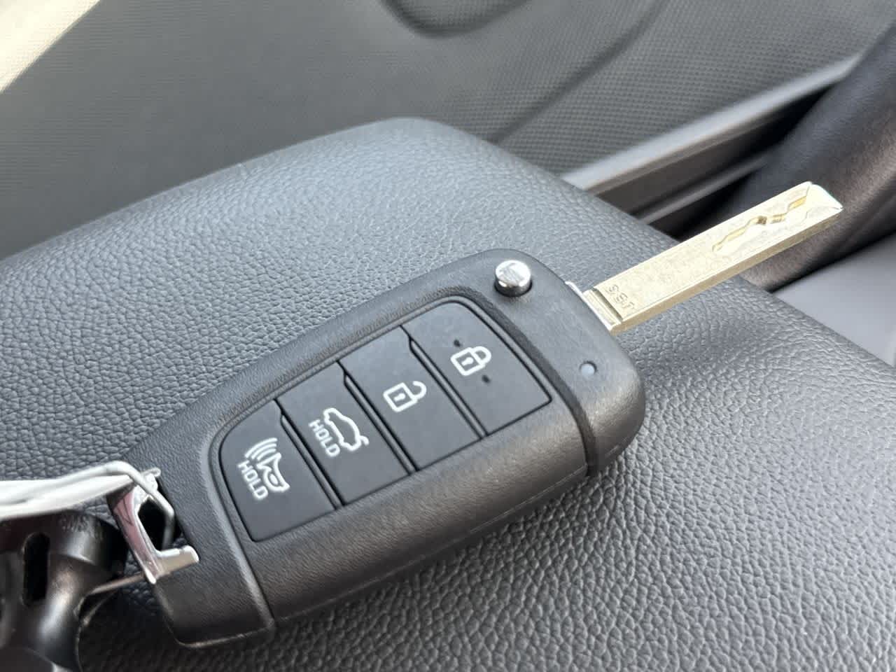 Thumbnail: 2025 Hyundai Elantra - 28