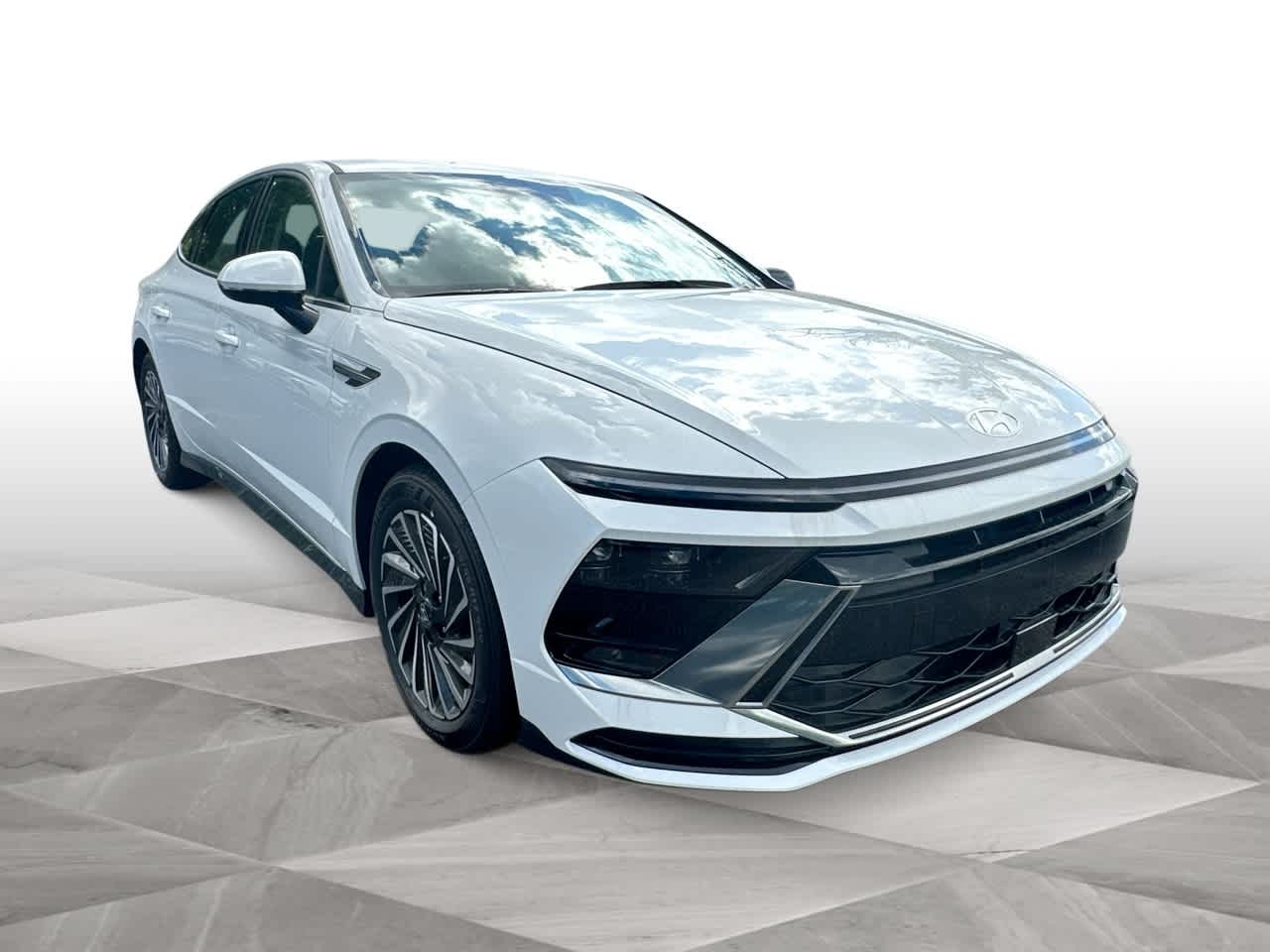 Thumbnail: 2025 Hyundai Sonata - 2