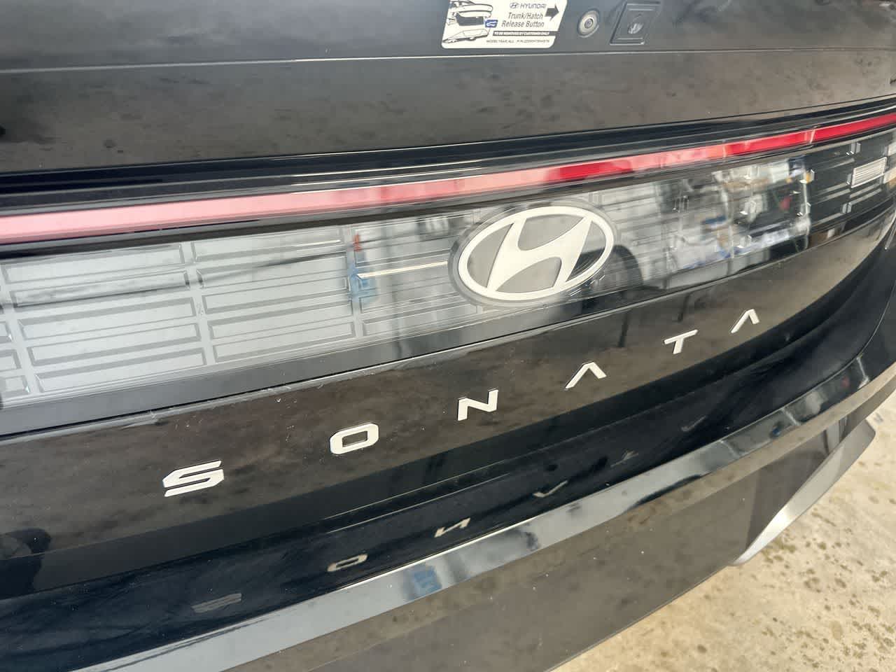 Thumbnail: 2026 Hyundai Sonata - 10