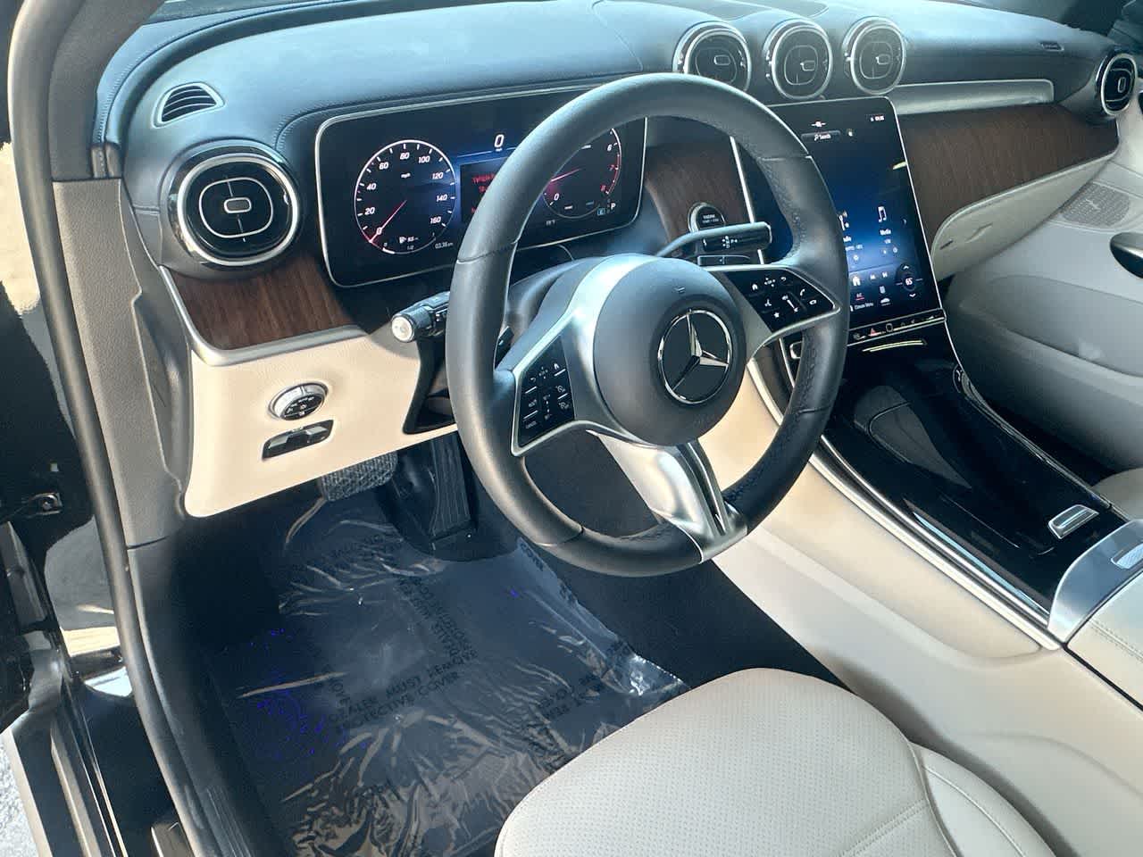 Thumbnail: 2024 Mercedes-Benz GLC - 13