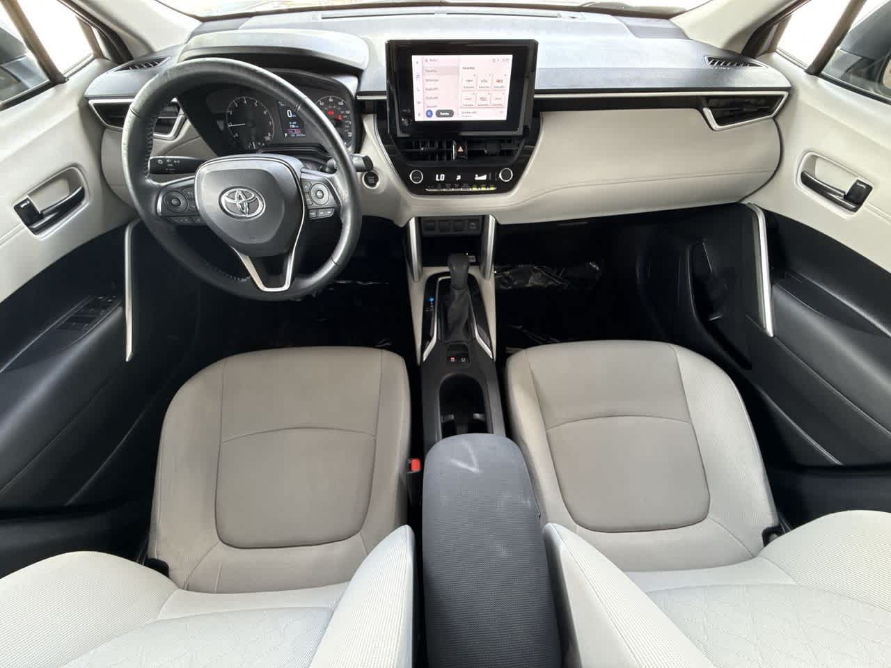 Thumbnail: 2023 Toyota Corolla Cross - 24