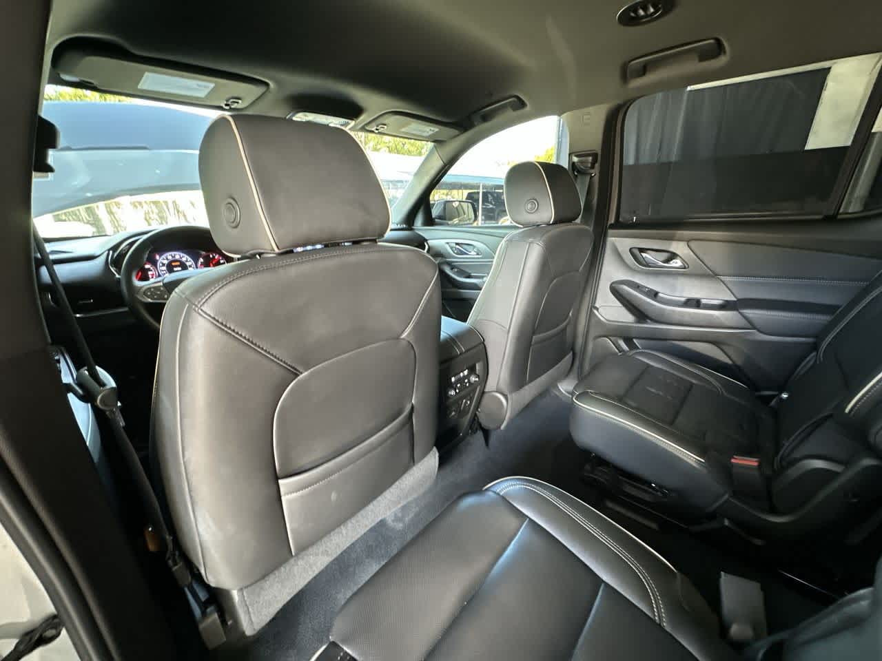 Thumbnail: 2023 Chevrolet Traverse - 23