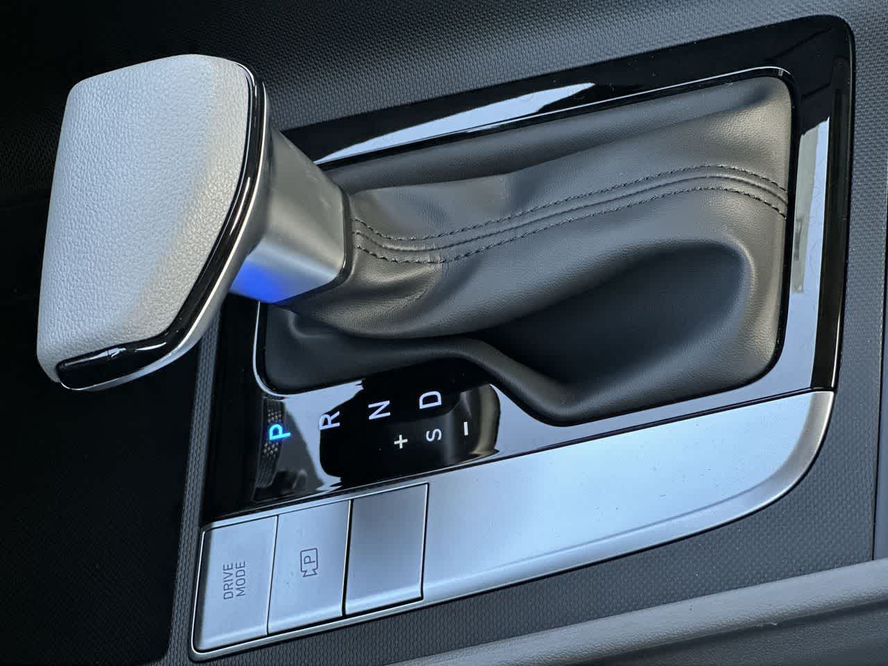Thumbnail: 2025 Hyundai Elantra - 21