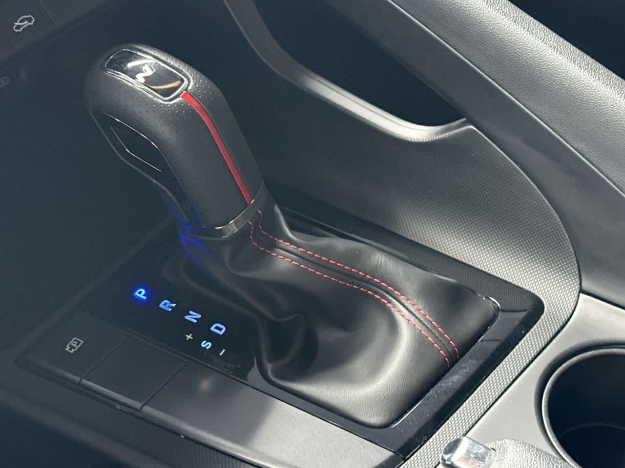 Thumbnail: 2023 Hyundai Elantra - 21