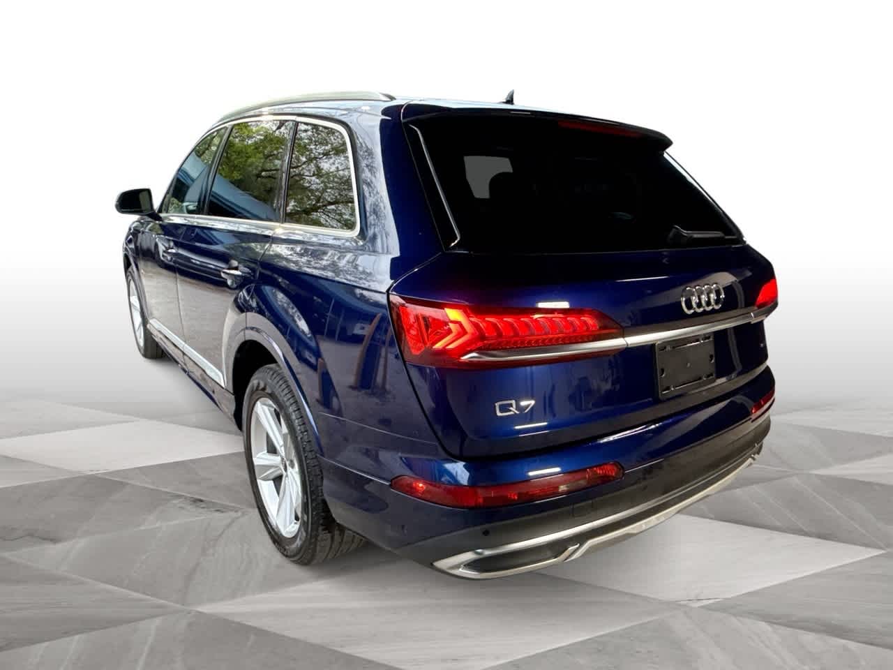 Thumbnail: 2024 Audi Q7 - 6