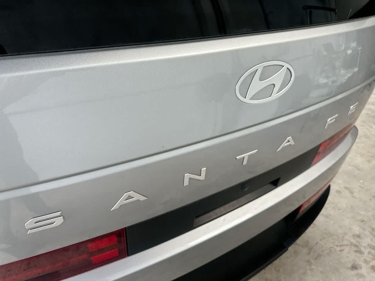 Thumbnail: 2024 Hyundai Santa Fe - 10