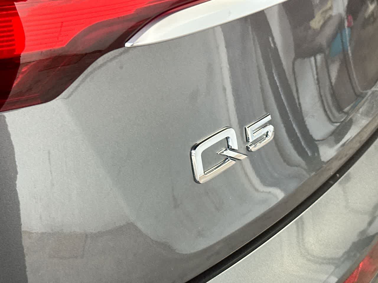 Thumbnail: 2025 Audi Q5 - 10