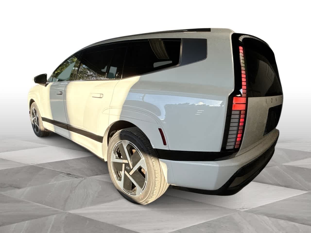 Thumbnail: 2026 Hyundai Ioniq - 6